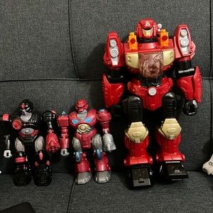 Super robots all works need battery walk and talks